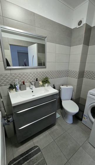 Apartament cu 3 camere, 59 mp, balcon, zona Teilor - 8