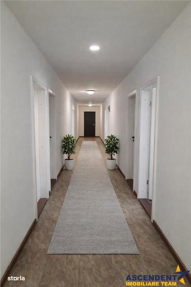 Spațiu comercial, de 800 mp, în Bod