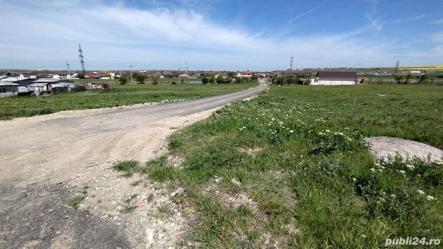 Teren de 2000 mp, în Valu lui Traian