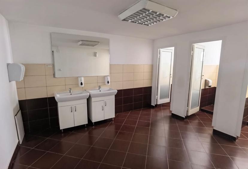 Birou, de 2,000 mp, în Braytim