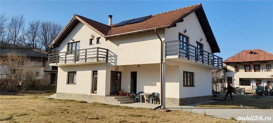 Spațiu comercial, de 200 mp, în Băjești