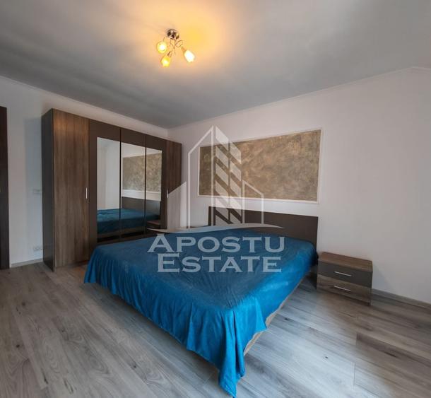 Duplex cu 5 camere cu Canalizare în Dumbrăvița