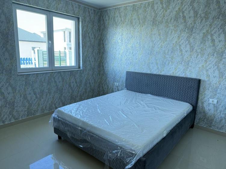 Vand / inchiriez duplex Midia Sat - 8