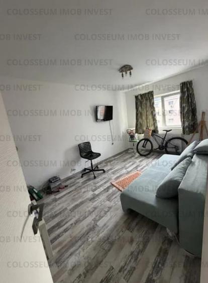Apartament cu 2 camere decomandat în Astra