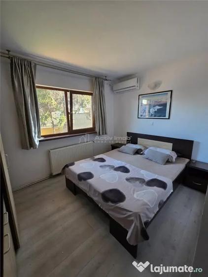 Casă cu 10 camere cu Teren 400 Mp în Nord