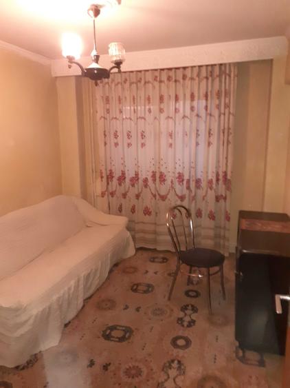 Apartament cu 4 camere decomandat în Trivale