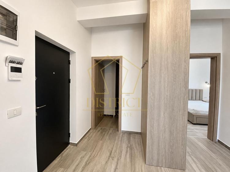 Apartament cu 2 camere decomandat, mobilat în Soarelui