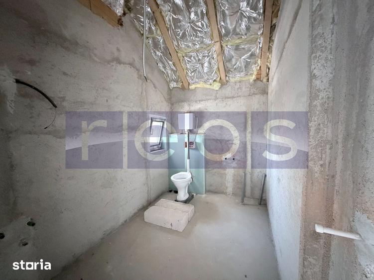Casă cu 5 camere cu Teren 500 Mp în Central