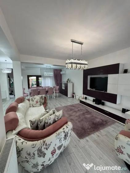 Casă cu 4 camere cu Teren 276 Mp în Central