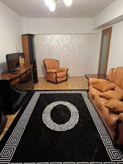 Apartament cu 3 camere decomandat în Ultracentral