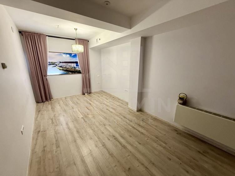 Spațiu comercial, de 92 mp, în Ultracentral