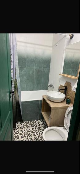Apartament cu 2 camere nedecomandat în Central