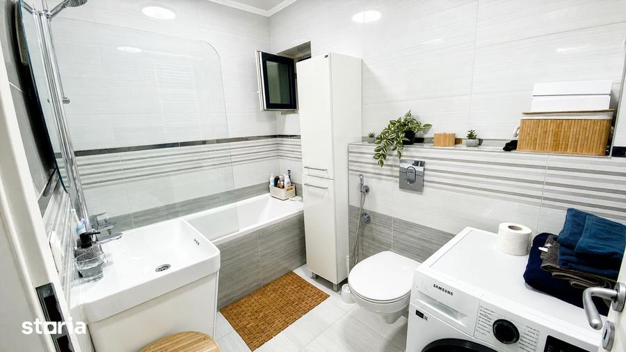 Apartament cu 3 camere semidecomandat în Lazaret
