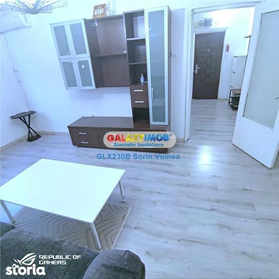 Apartament cu 3 camere decomandat, mobilat în Titan