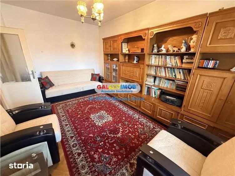 Casă cu 3 camere cu Teren 280 Mp în Mihai Bravu