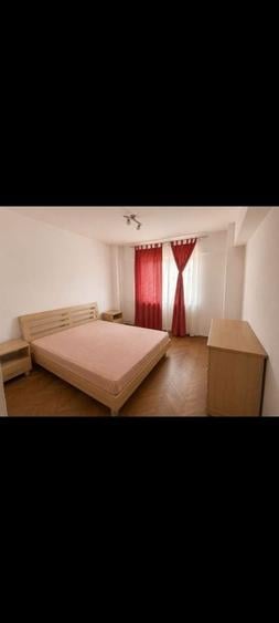 Apartament cu 3 camere decomandat în Ultracentral