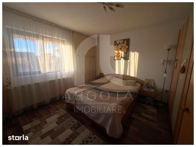 Casă cu 4 camere cu Teren 1000 Mp în Costești