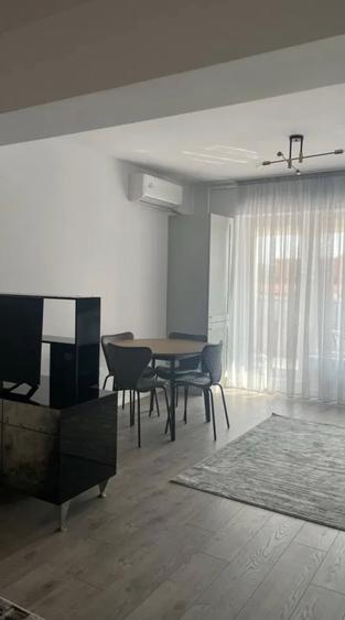 Apartament cu 2 camere decomandat în Timpuri Noi
