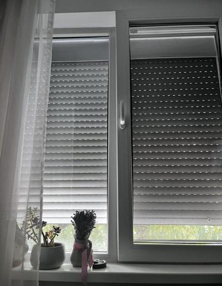 Apartament cu 3 camere decomandat în Olteniței