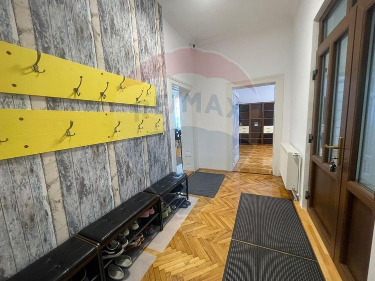 Apartament la casa de inchiriat - 2