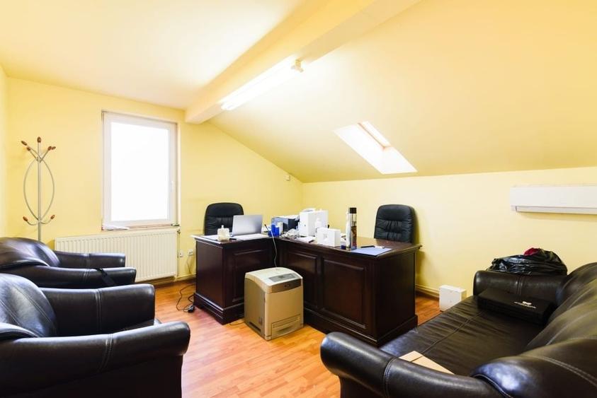 Spațiu comercial, de 232 mp, în Iosia