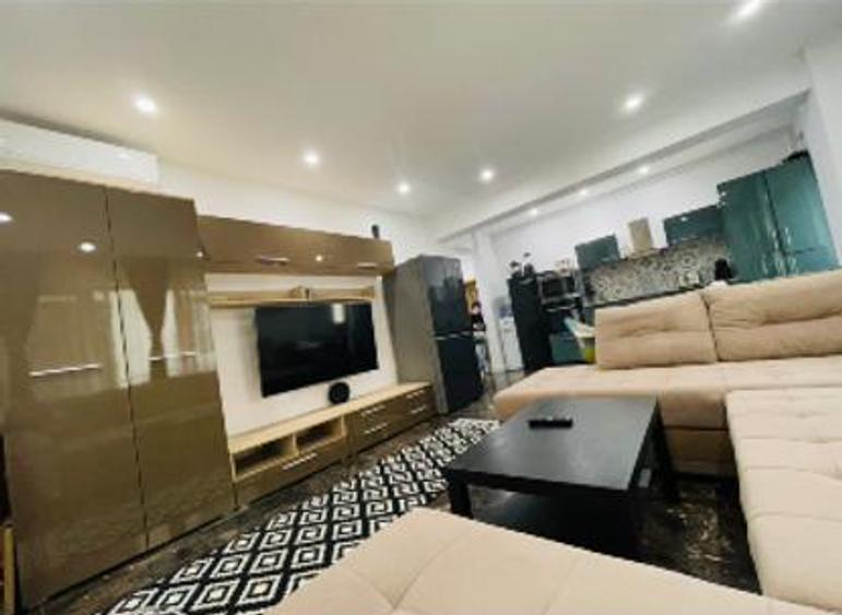 Apartament cu 2 camere decomandat, mobilat în Nord