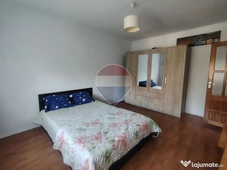 Apartament cu 2 camere decomandat în Sud