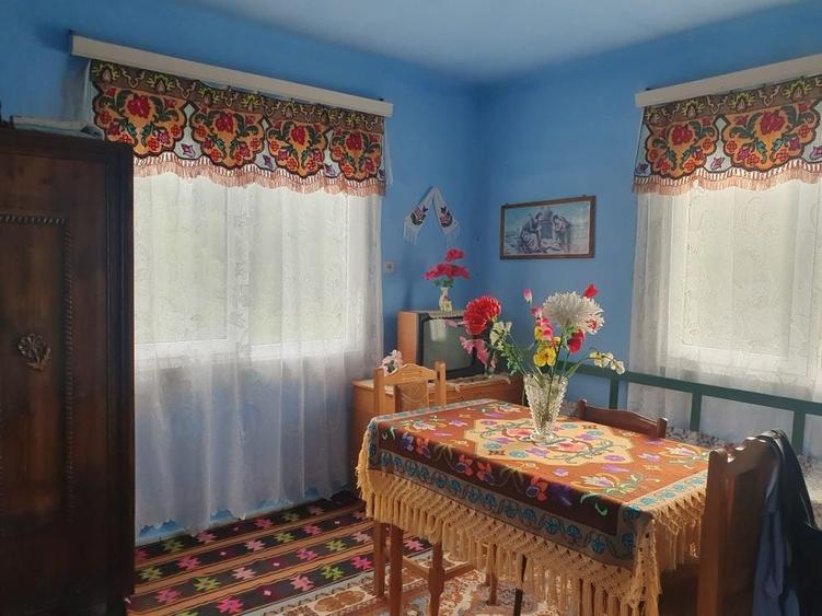 Casă cu 2 camere în Robești