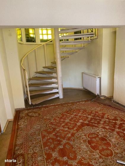 Apartament cu 4 camere decomandat în Ultracentral