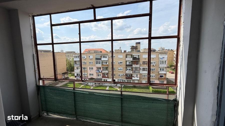 Apartament cu 3 camere decomandat în Ultracentral
