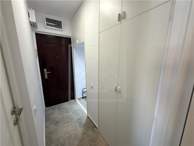 Garsoniera decomandata de inchiriat, renovata si mobilata modern - Valea Aurie, - 7