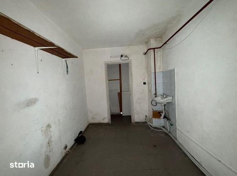 Apartament cu 4 camere în Central