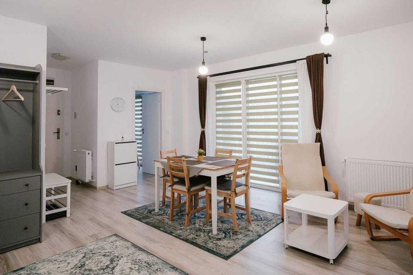 Apartament cu 2 camere decomandat în Dosu Bricii