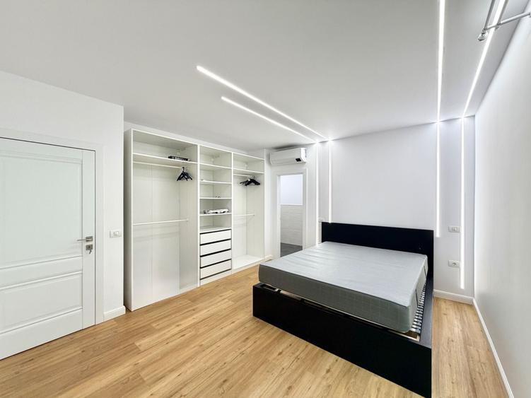 Apartament cu 3 camere decomandat în Albert