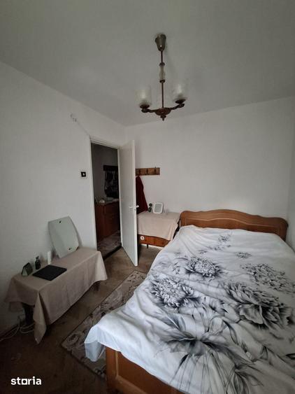 Apartament cu 3 camere decomandat în George Enescu