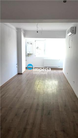 Apartament cu 2 camere decomandat în Gară