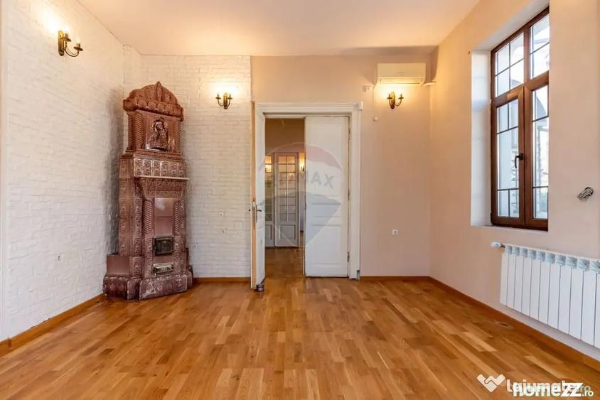 Casă cu 4 camere cu Teren 199 Mp în Mărășești
