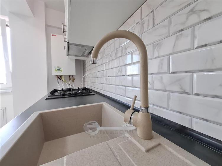 Apartament cu 2 camere semidecomandat, mobilat în Cug
