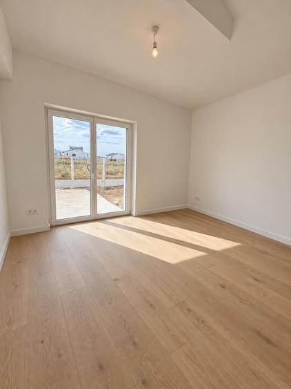 Casă individuală cu 4 camere cu Teren 360 Mp în Berceni