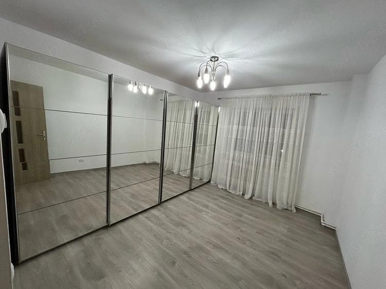 Apartament cu 4 camere decomandat în Ultracentral