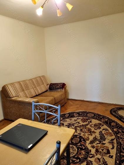 Apartament cu 3 camere semidecomandat în Șagului