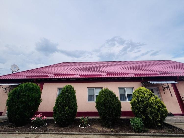 Casă cu 4 camere în Cogealac