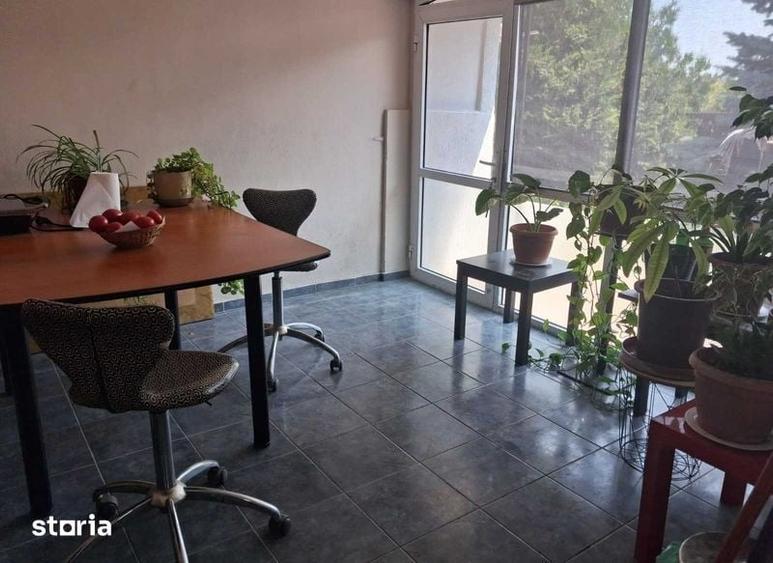 Casă cu 4 camere cu Teren 157 Mp în Tuzla
