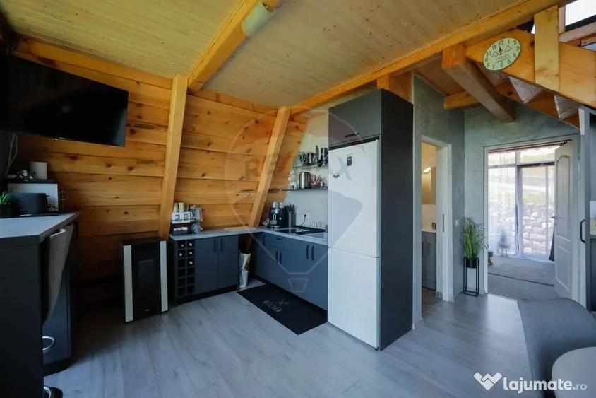 Casă cu 4 camere cu Teren 1003 Mp în Damiș