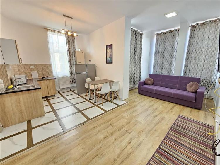 Studio modern Avram Iancu - 1