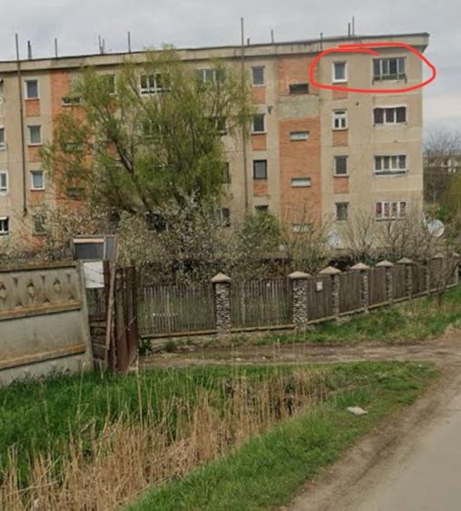 Garsonieră decomandată în Central