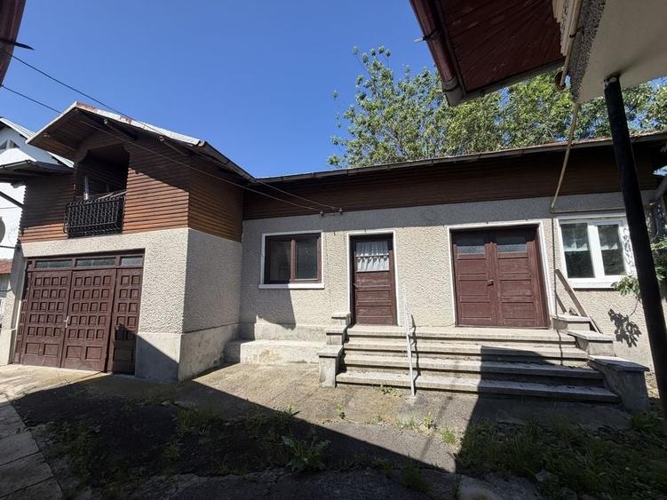 Casă cu 4 camere cu Teren 1013 Mp în Scorțeni