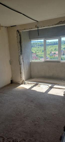Apartament cu 3 camere în Nord