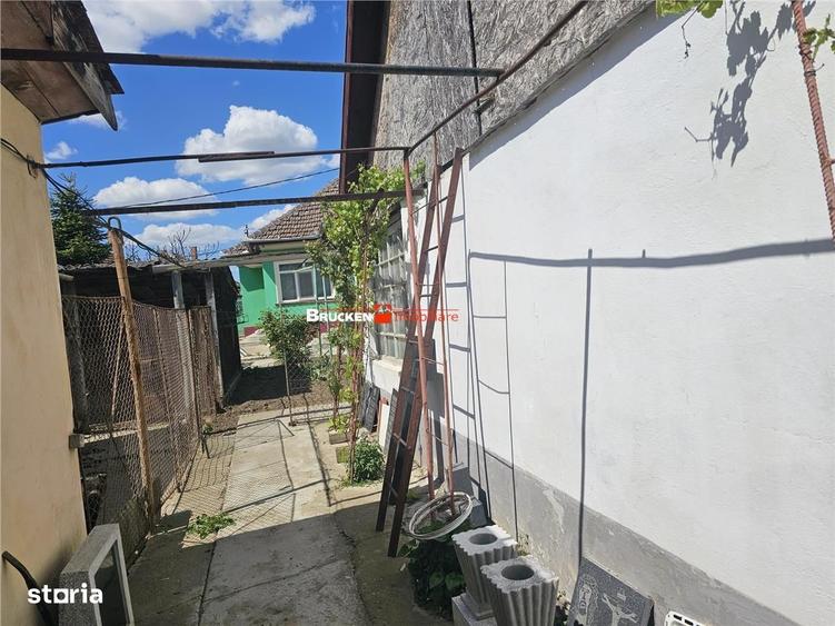 Casă cu 3 camere în Central