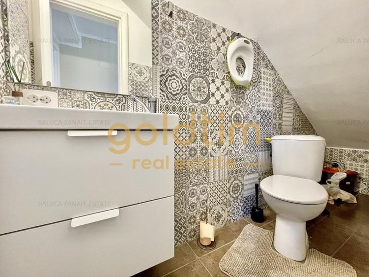 Duplex cu 4 camere cu Canalizare în Odăi